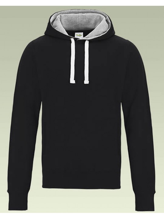 Why a Black Pullover Hoodie is the Most Versatile Piece in Your Closet