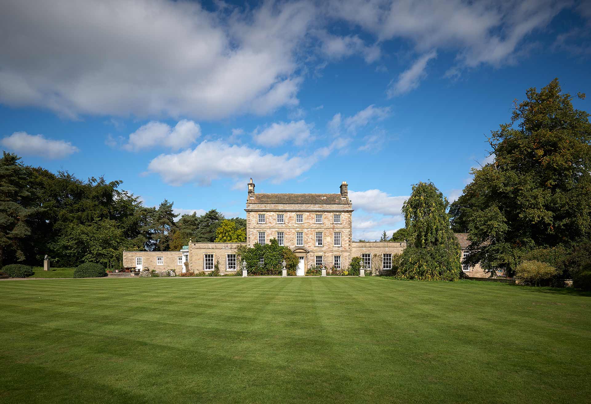 What Is A Retreat? Benefits Of Hiring Weekend Retreat Venues In UK